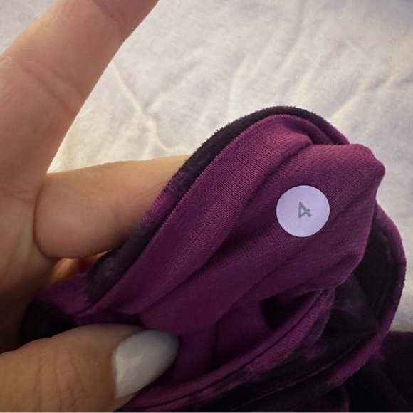 Lululemon Wunder Under Crop II Breezie Regal Plum Black size 4 - Picture 4 of 7